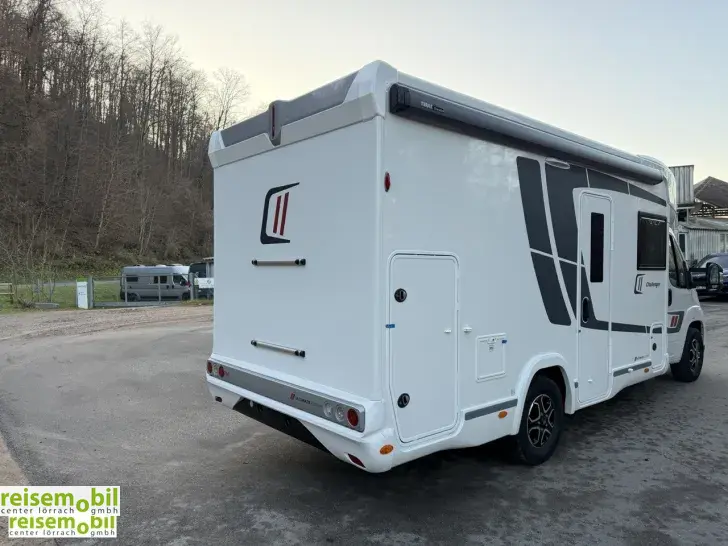 Fahrzeugbild Challenger 260 Ultimate Edition #5