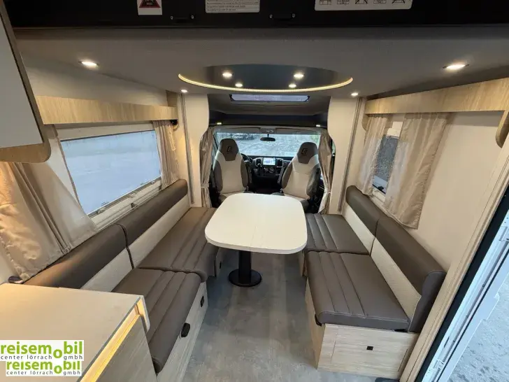 Fahrzeugbild Challenger 260 Ultimate Edition #8