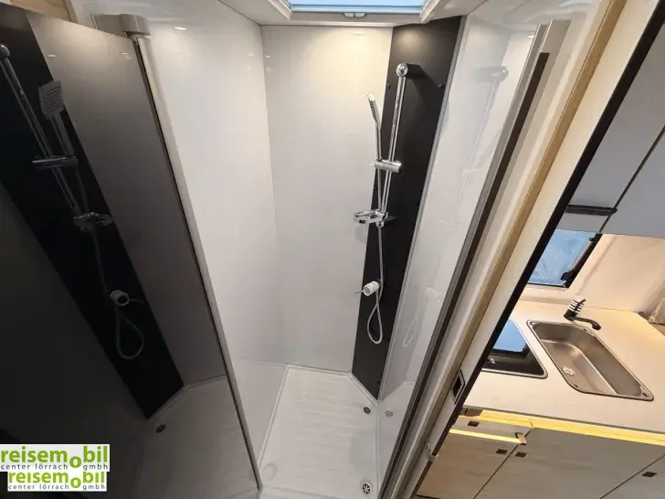 Fahrzeugbild Challenger 260 Ultimate Edition #13