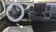 Sicht vorne-hinten Malibu Van Comfort 640 LE charming GT skyview Fiat 140 PS / Automatik 2283