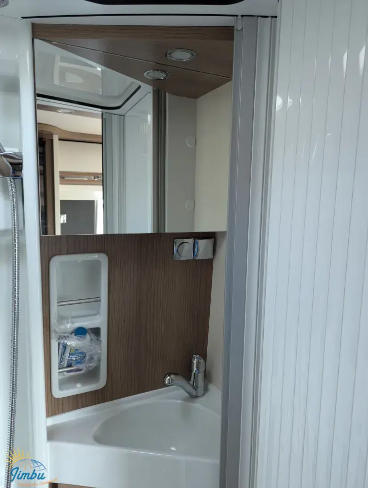 Fahrzeugbild Malibu Van Comfort 640 LE Automatik-140PS, 164 - 2223 #14