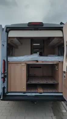Heckgarage Malibu Van Comfort 640 LE charming coupé Fiat 180 PS/Automatik/AHK-2220