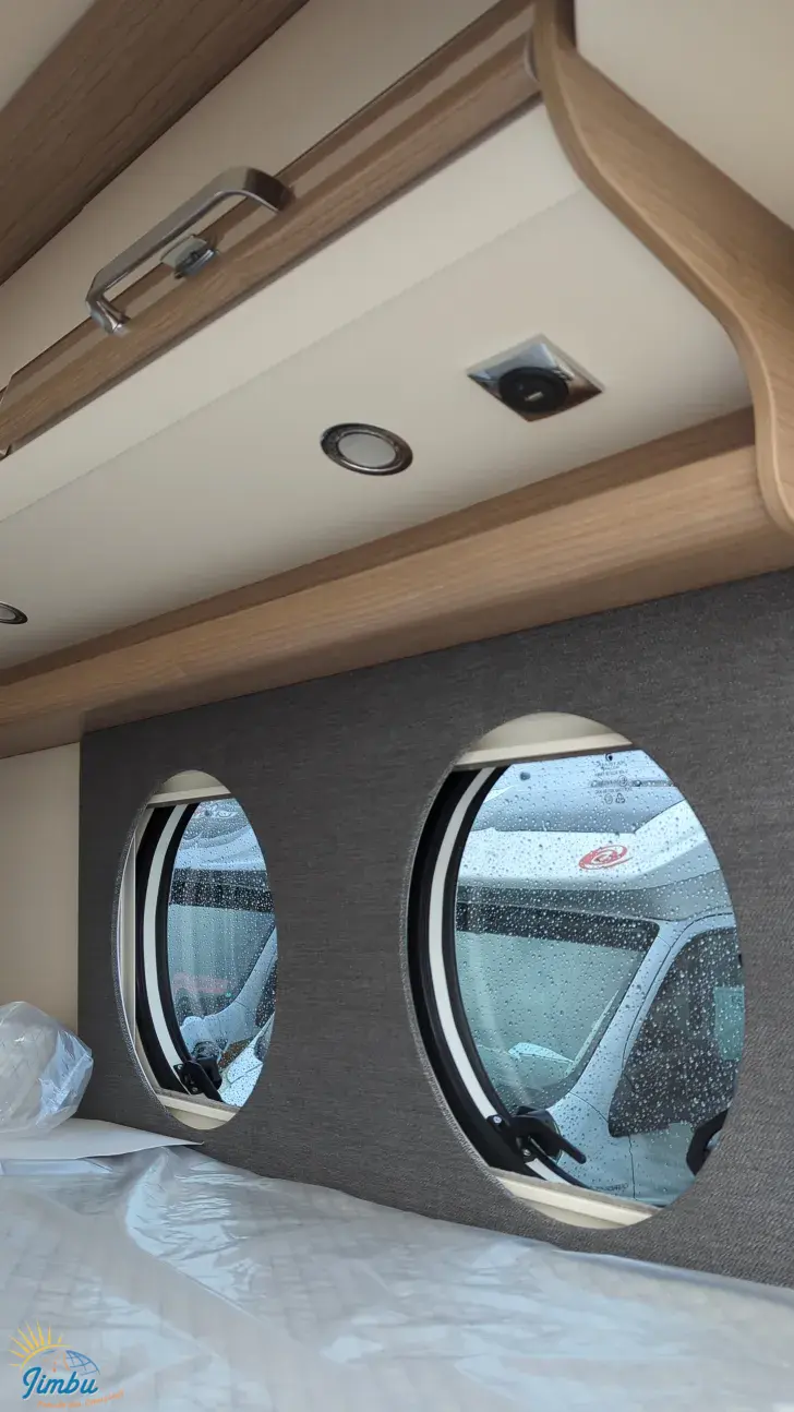Weitere Sitzgruppe Malibu Van Comfort 640 LE charming coupé Fiat 180 PS/Automatik/AHK-2220