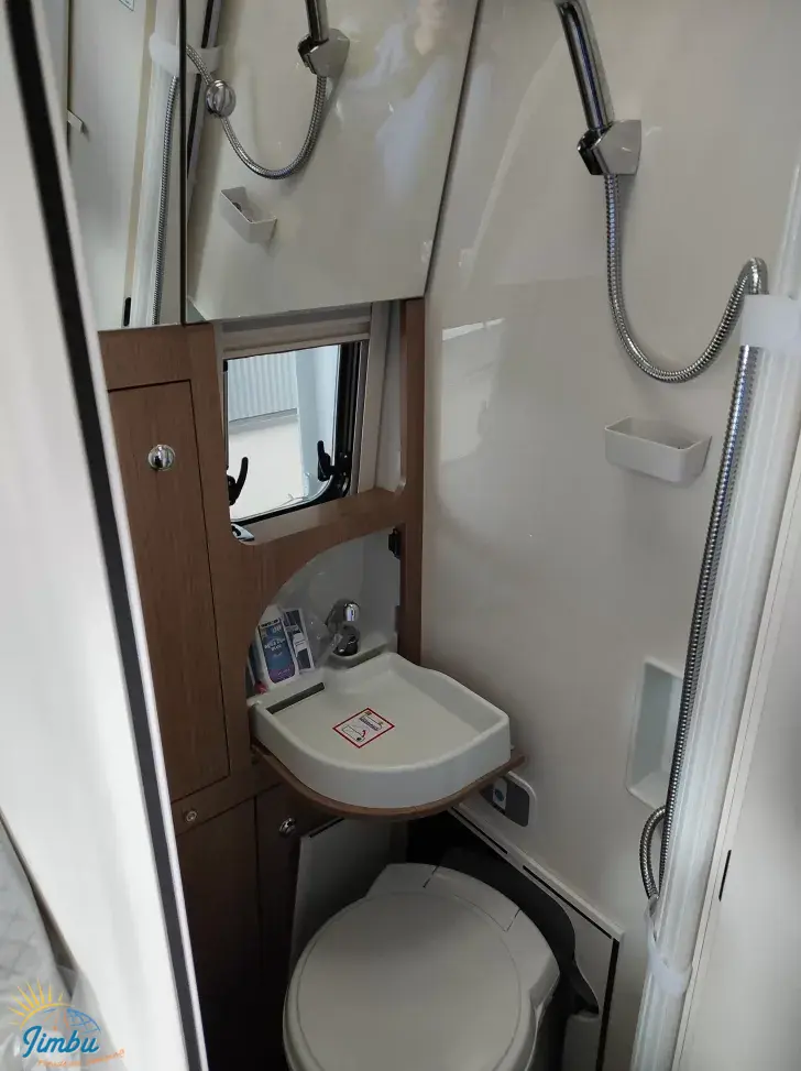 Fahrzeugbild Malibu genius 641 LE Mercedes 170PS | Auto. 2261 #12