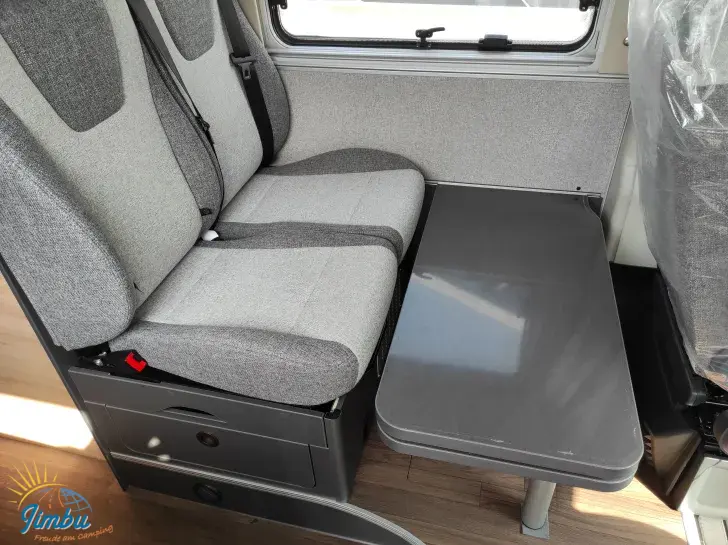 Fahrzeugbild Knaus BoxLife Pro 600 SOLUTION 140 PS | Schalter-4003 #9