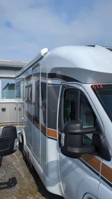 Frontal Vorne Malibu T 430 LE 140 PS / Automatik, 614 - 2079