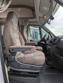 Fahrzeugbild Malibu T 430 LE 140PS | Schalter, 620 - 2107-U #9