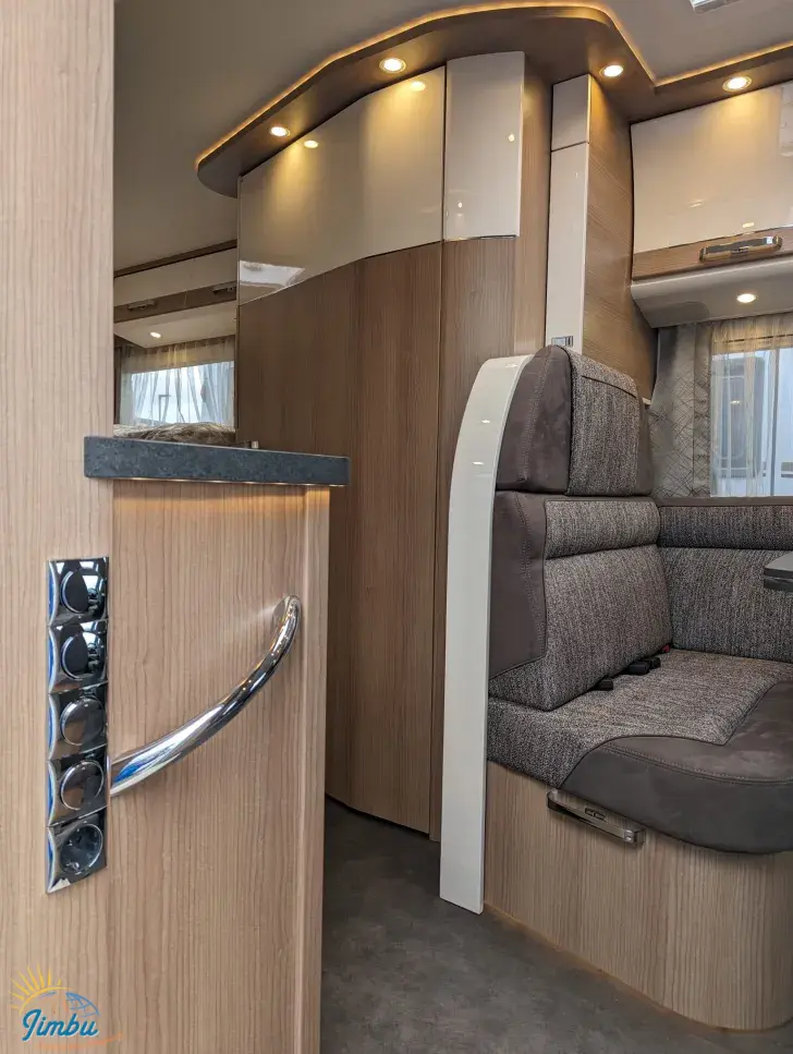 Fahrzeugbild Malibu T 430 LE 140PS | Schalter, 620 - 2107-U #12