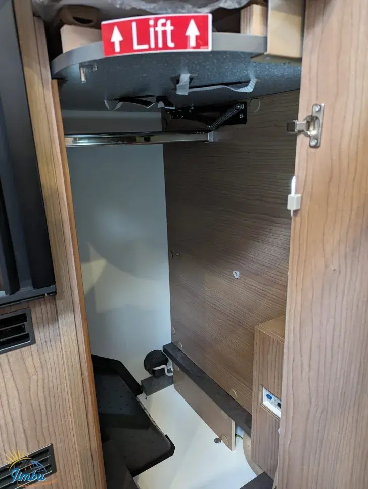 Fahrzeugbild Malibu T 430 LE 140PS | Schalter, 620 - 2107-U #30