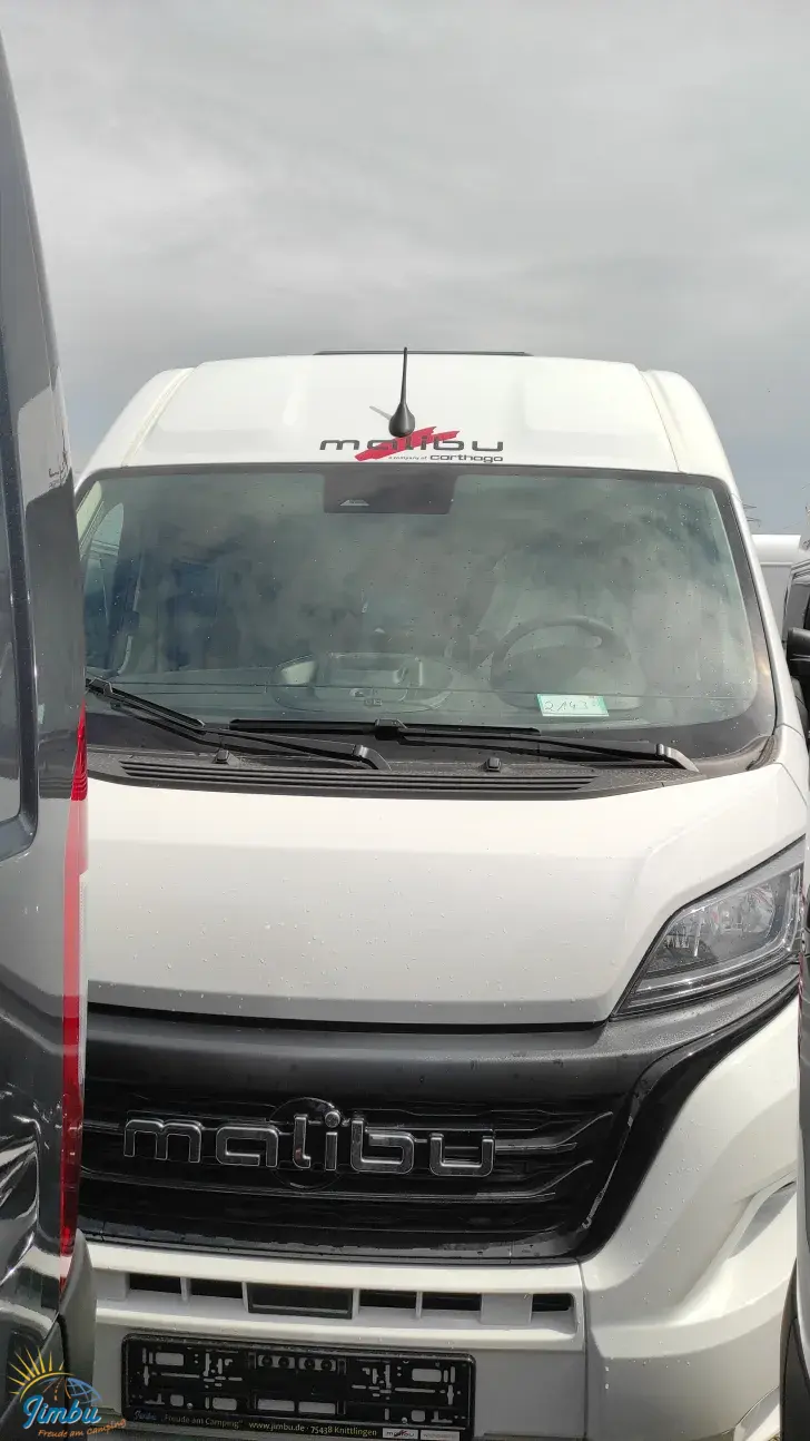 Frontal Vorne Malibu Van Comfort 640 LE charming coupé 180PS | Automatik, 163 - 2143