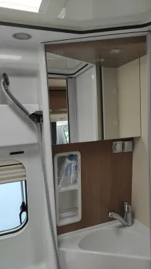 Fahrzeugbild Malibu Van Comfort 640 LE charming coupé 180PS | Automatik, 163 - 2143 #18