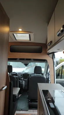 Sicht vorne-hinten Weinsberg CaraBus 600 MQ 130 PS Automatik 1060-105