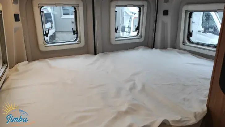 Weitere Betten Weinsberg CaraBus 600 MQ 130 PS Automatik 1060-105