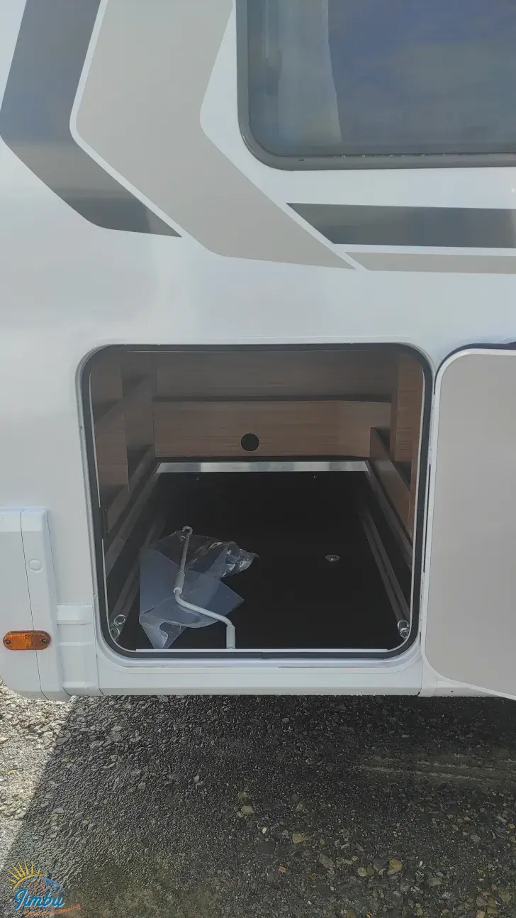 Heckgarage Weinsberg CaraLoft 650 MF 155 PS / Schalter, S611 - 1096