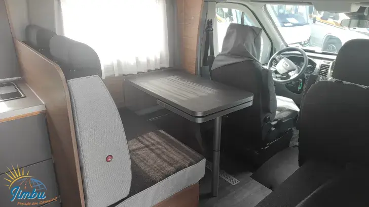 Weitere Sitzgruppe Weinsberg CaraLoft 650 MF 155 PS / Schalter, S611 - 1096