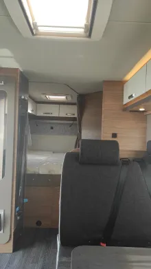 Fahrerhaus Weinsberg CaraLoft 650 MF 155 PS / Schalter, S611 - 1096