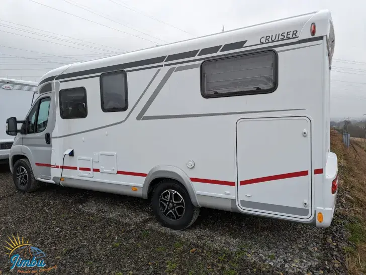 Fahrzeugbild LMC Cruiser V 646 G 180 PS/Automatik, 625 - 3048 #6