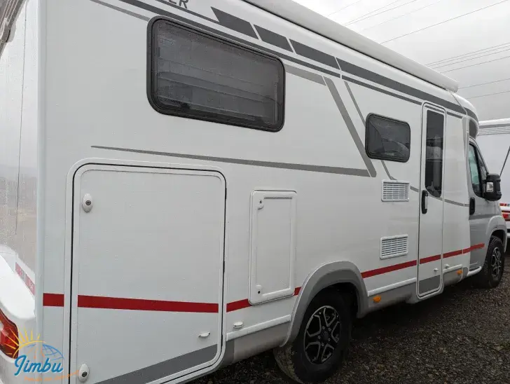 Fahrzeugbild LMC Cruiser V 646 G 180 PS/Automatik, 625 - 3048 #7