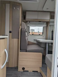 Fahrzeugbild LMC Cruiser V 646 G 180 PS/Automatik, 625 - 3048 #12