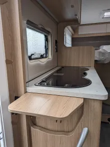 Fahrzeugbild LMC Cruiser V 646 G 180 PS/Automatik, 625 - 3048 #19