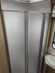 Fahrzeugbild LMC Cruiser V 646 G 180 PS/Automatik, 625 - 3048 #32