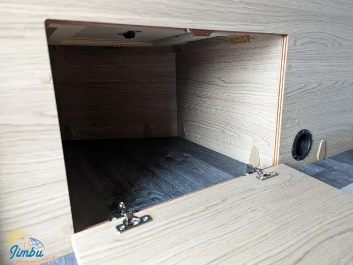 Fahrzeugbild LMC Cruiser V 646 G 180 PS/Automatik, 625 - 3048 #40