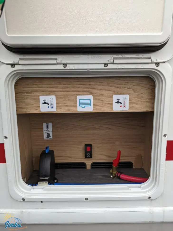 Fahrzeugbild LMC Cruiser V 646 G 180 PS/Automatik, 625 - 3048 #41