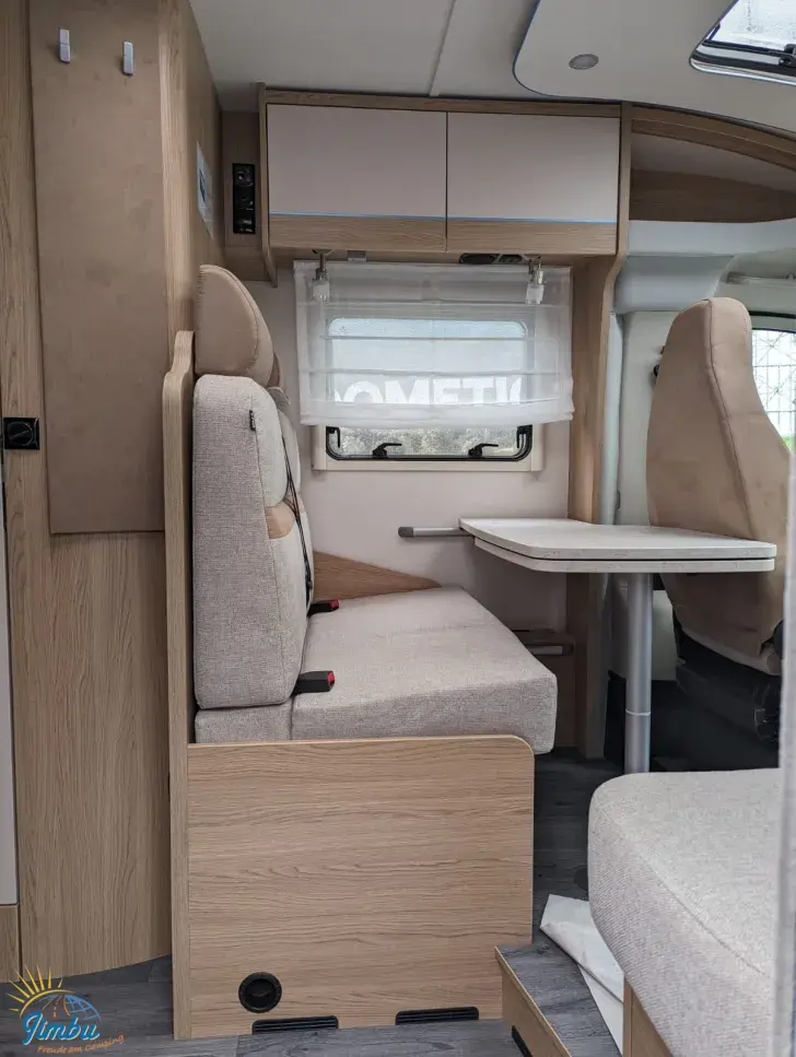 Fahrzeugbild LMC Cruiser V 646 G 140 PS/ Schalter, 626 - 3049 #10