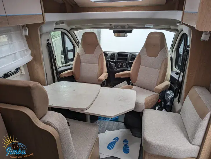 Fahrzeugbild LMC Cruiser V 646 G 140 PS/ Schalter, 626 - 3049 #11