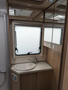 Fahrzeugbild LMC Cruiser V 646 G 140 PS/ Schalter, 626 - 3049 #18