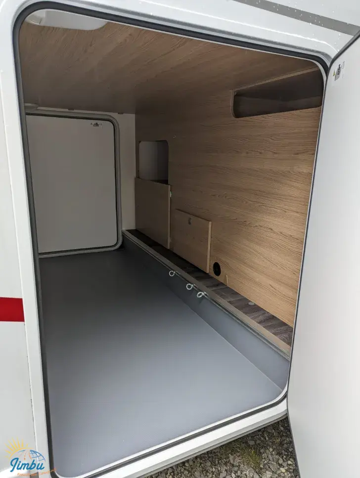Fahrzeugbild LMC Cruiser V 646 G 140 PS/ Schalter, 626 - 3049 #35