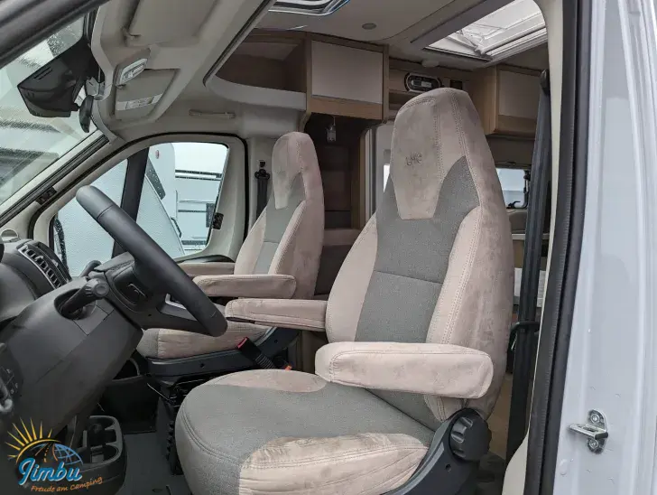 Fahrzeugbild LMC Cruiser V 646 G 180 PS/Automatik, 627 - 3050 #8