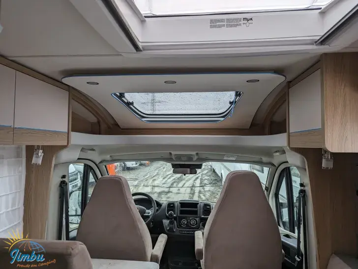 Fahrzeugbild LMC Cruiser V 646 G 180 PS/Automatik, 627 - 3050 #24