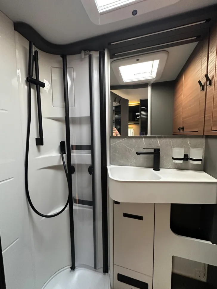 Fahrzeugbild Hymer B-Klasse MC I 600 WU Aktion *ab in die Ferien* #24