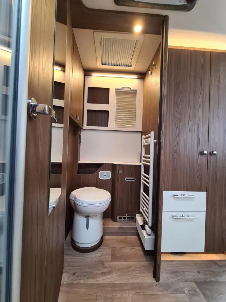 Fahrzeugbild Hymer B-Klasse ML I 890 *Pakete: Plus+Arktis+Autarkie* #25