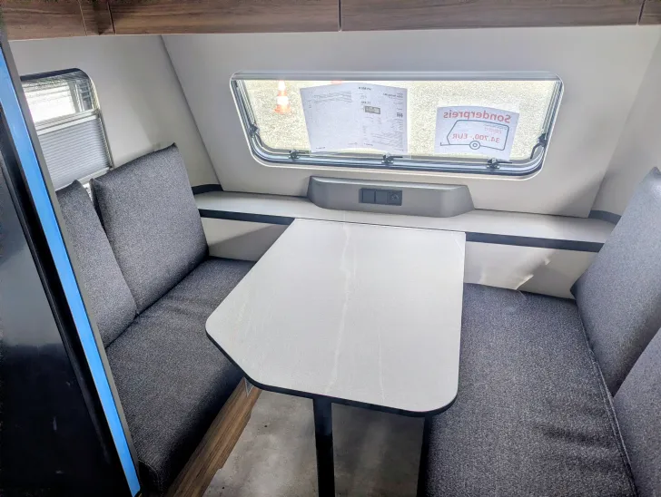 Fahrzeugbild Hymer Eriba Feeling 442 MOVER, AUFLASTUNG 1,8 t uvm. #5