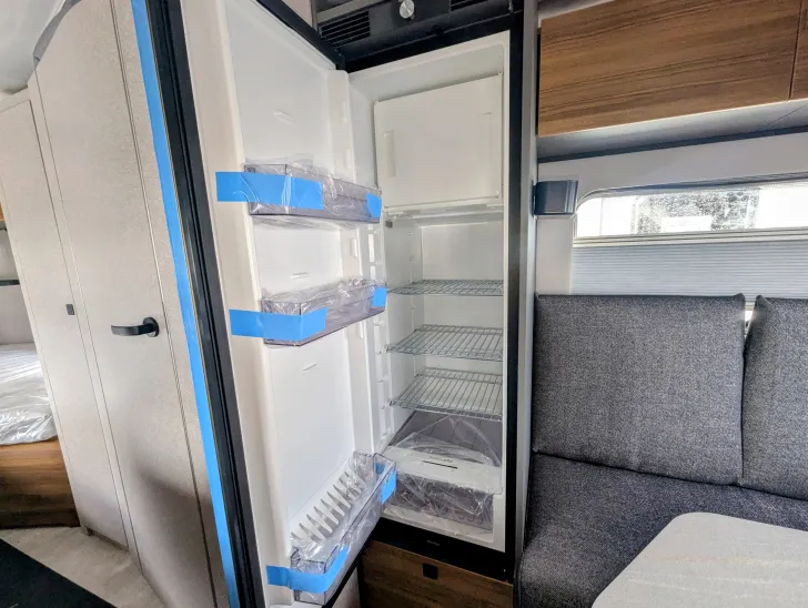 Fahrzeugbild Hymer Eriba Feeling 442 MOVER, AUFLASTUNG 1,8 t uvm. #12