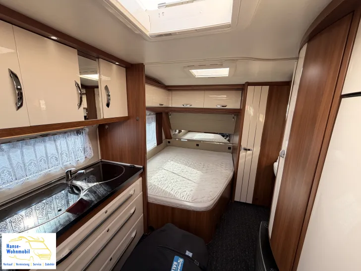 Fahrzeugbild Hobby Premium 560 CFE I Luftvorzelt I Mover #10