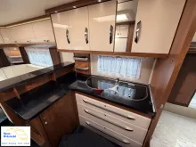 Fahrzeugbild Hobby Premium 560 CFE I Luftvorzelt I Mover #18