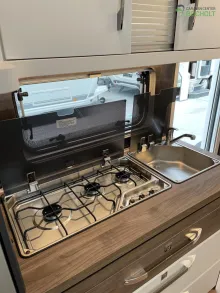 Fahrzeugbild Hobby Excellent Edition 495 UL Modell 2026 #12