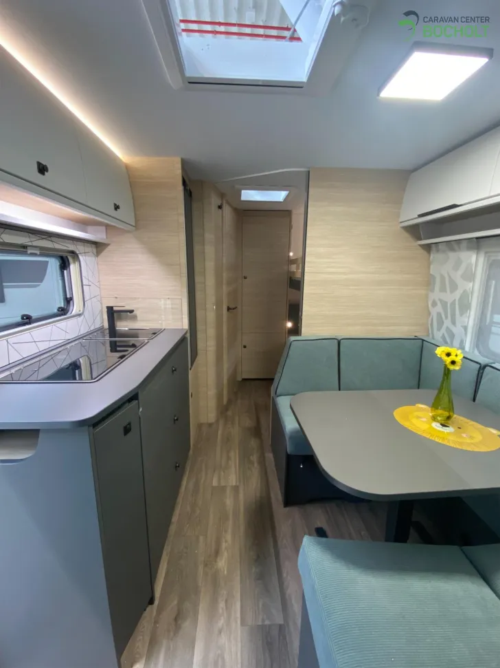 Fahrzeugbild Fendt Apero Activ 560 SKM Modell 2026 / 2000 kg / Brenta #13