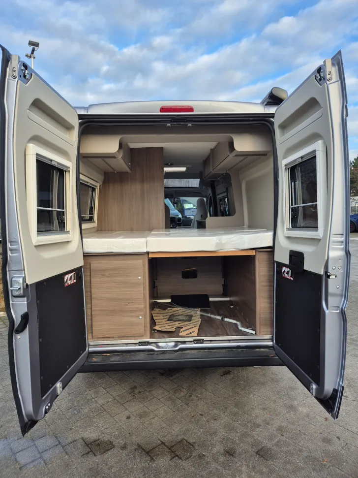 Fahrzeugbild Carado CV600 PRO+*Automatik*Schwenkbad* #34