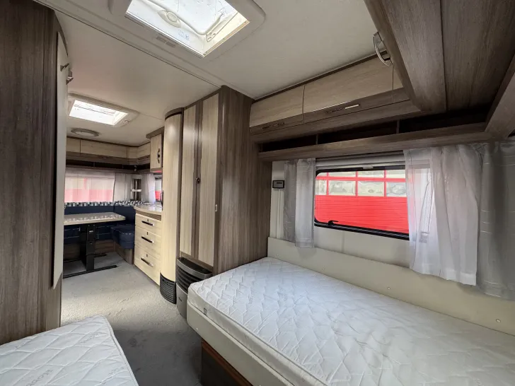 Fahrzeugbild Hobby De Luxe 540 UL #14