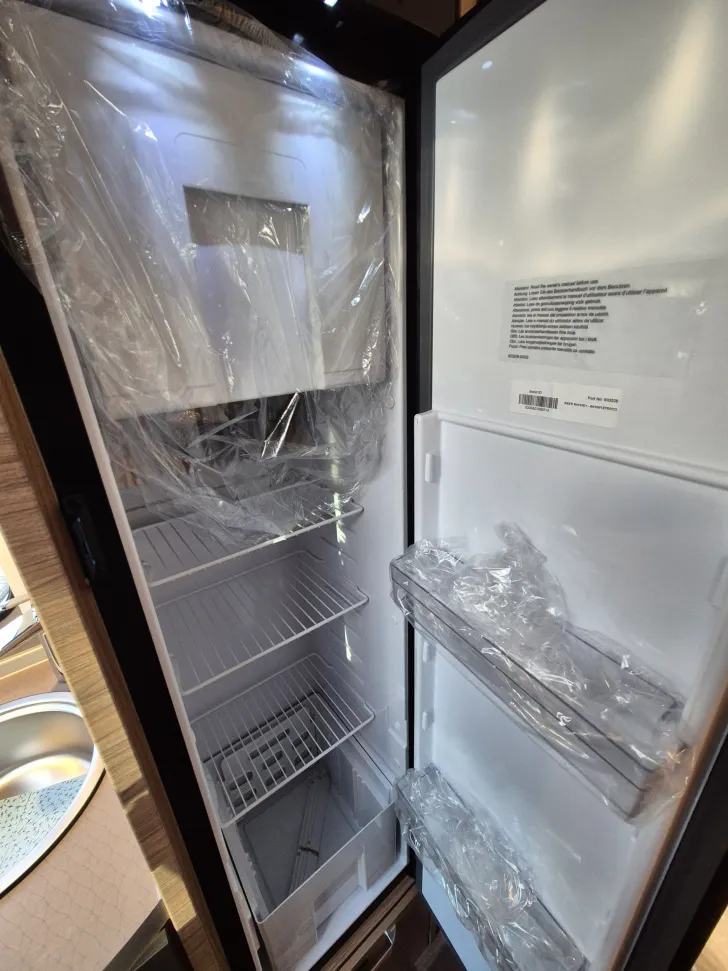 Fahrzeugbild Weinsberg CaraCompact 600 MF EDITION [PEPPER] #24