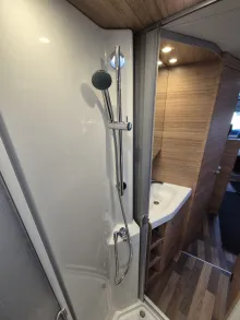 Fahrzeugbild Weinsberg CaraCompact 600 MF EDITION [PEPPER] #30