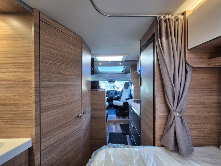 Fahrzeugbild Weinsberg CaraCompact 600 MF EDITION [PEPPER] #34