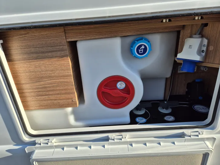 Fahrzeugbild Weinsberg CaraCompact 600 MF EDITION [PEPPER] #42