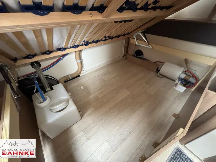 Fahrzeugbild Fendt Bianco 390 FH 1.500 kg*Aluflg*Fahrradträger #11