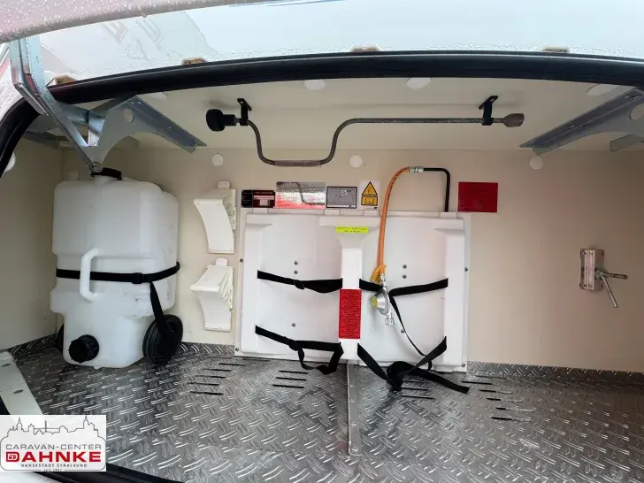 Fahrzeugbild Fendt Bianco 390 FH 1.500 kg*Aluflg*Fahrradträger #16