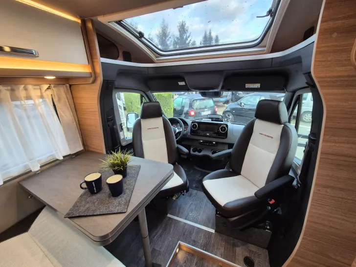 Fahrzeugbild Weinsberg CaraCompact MB 640 MEG EDITION [PEPPER] #16